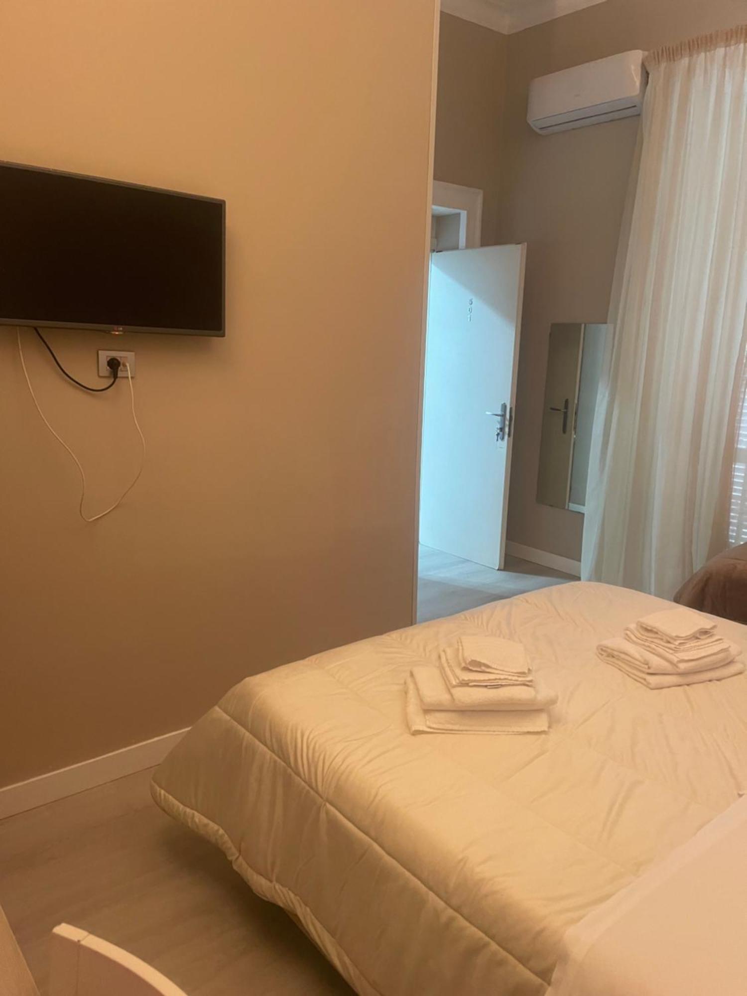 B&B Chez Moi 나폴리 외부 사진