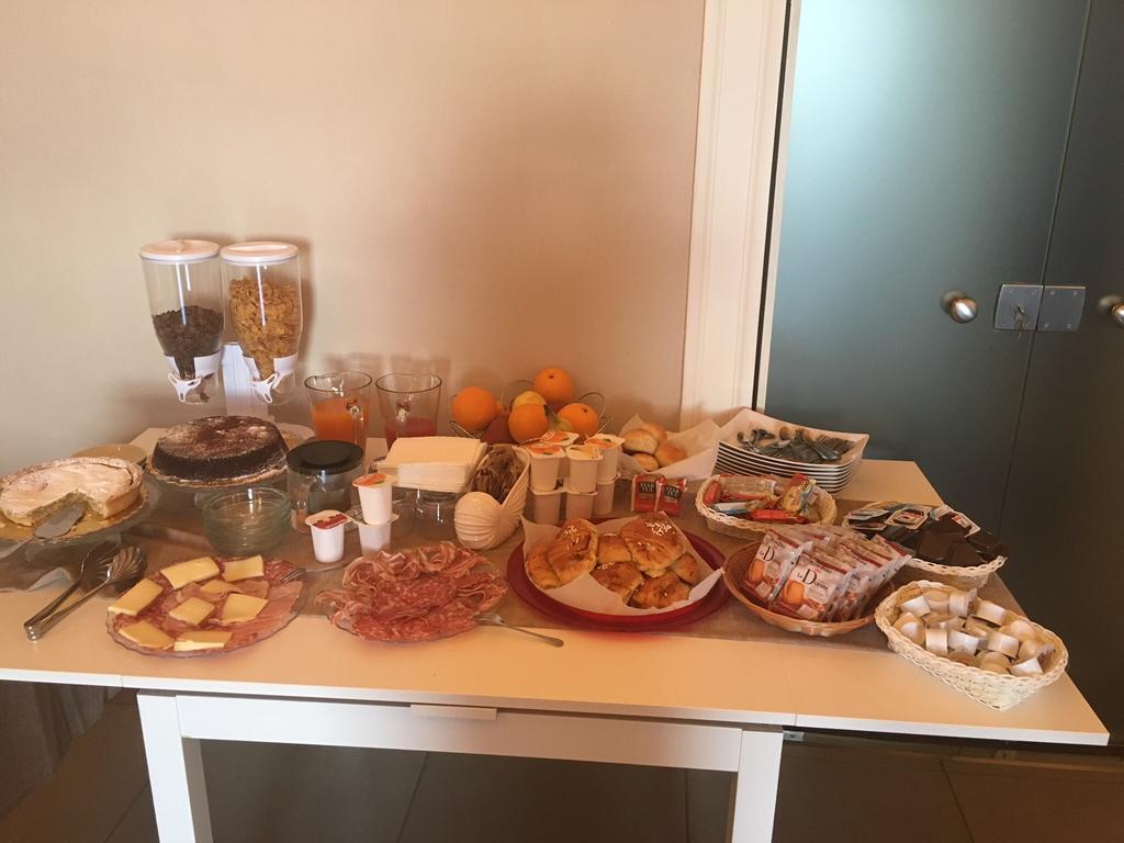 B&B Chez Moi 나폴리 외부 사진